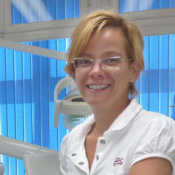 Silke Hansen - Zahnarztpraxis Dres. Haesselbarth Silke Hansen